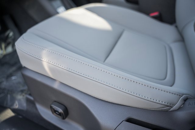 New 2026 Volvo EX30 Ultra image 30