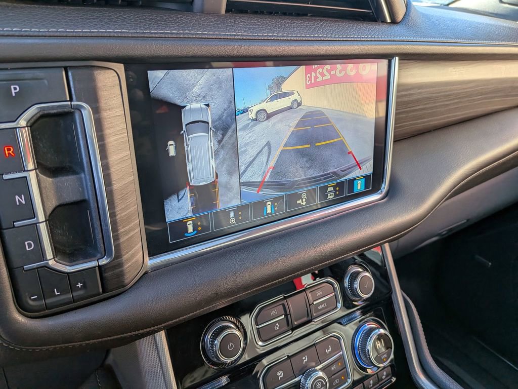 Used 2021 GMC Yukon Denali w/ Denali Premium Package image 22