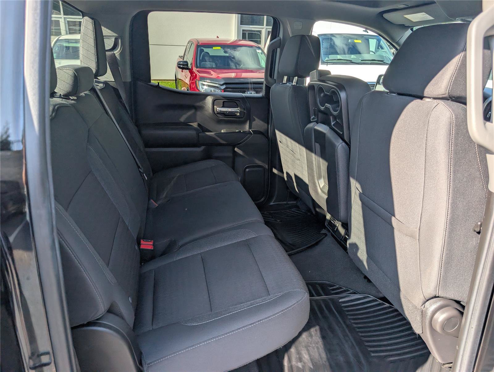 Used 2024 Chevrolet Silverado 1500 Custom w/ Turbomax Blackout Package AWD/4WD image 11