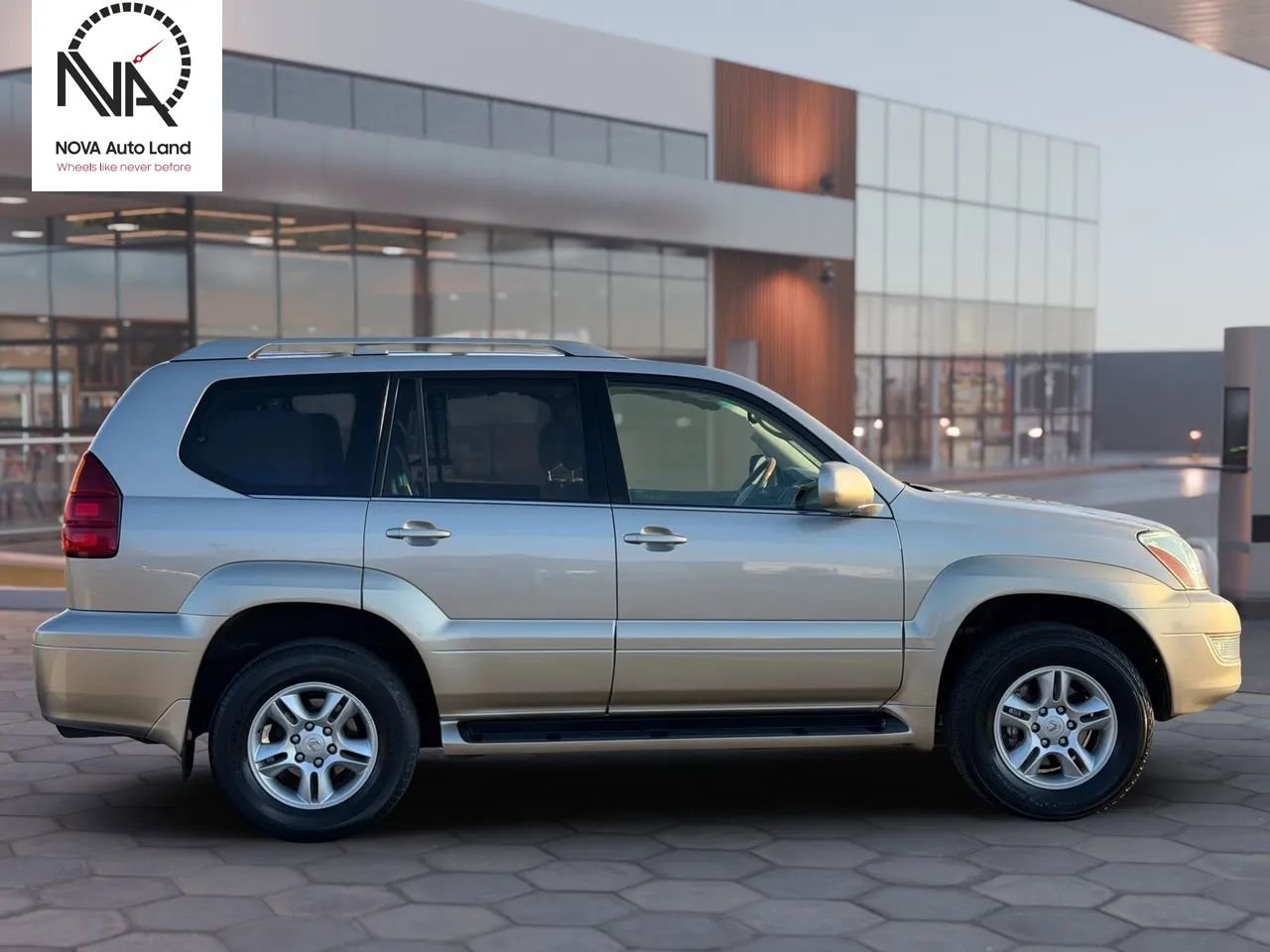 Used 2003 Lexus GX 470 image 10