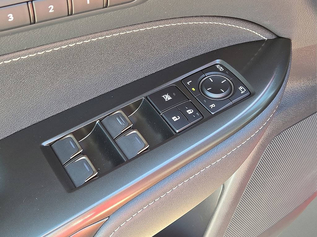 Used 2025 Lexus NX 450h+ F Sport image 20