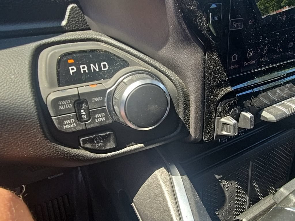 Used 2026 RAM 1500 Big Horn AWD/4WD image 15
