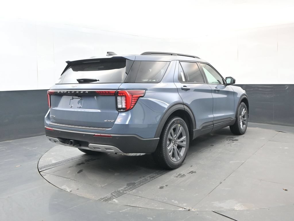 New 2026 Ford Explorer Active w/ Active Comfort Package AWD/4WD image 5