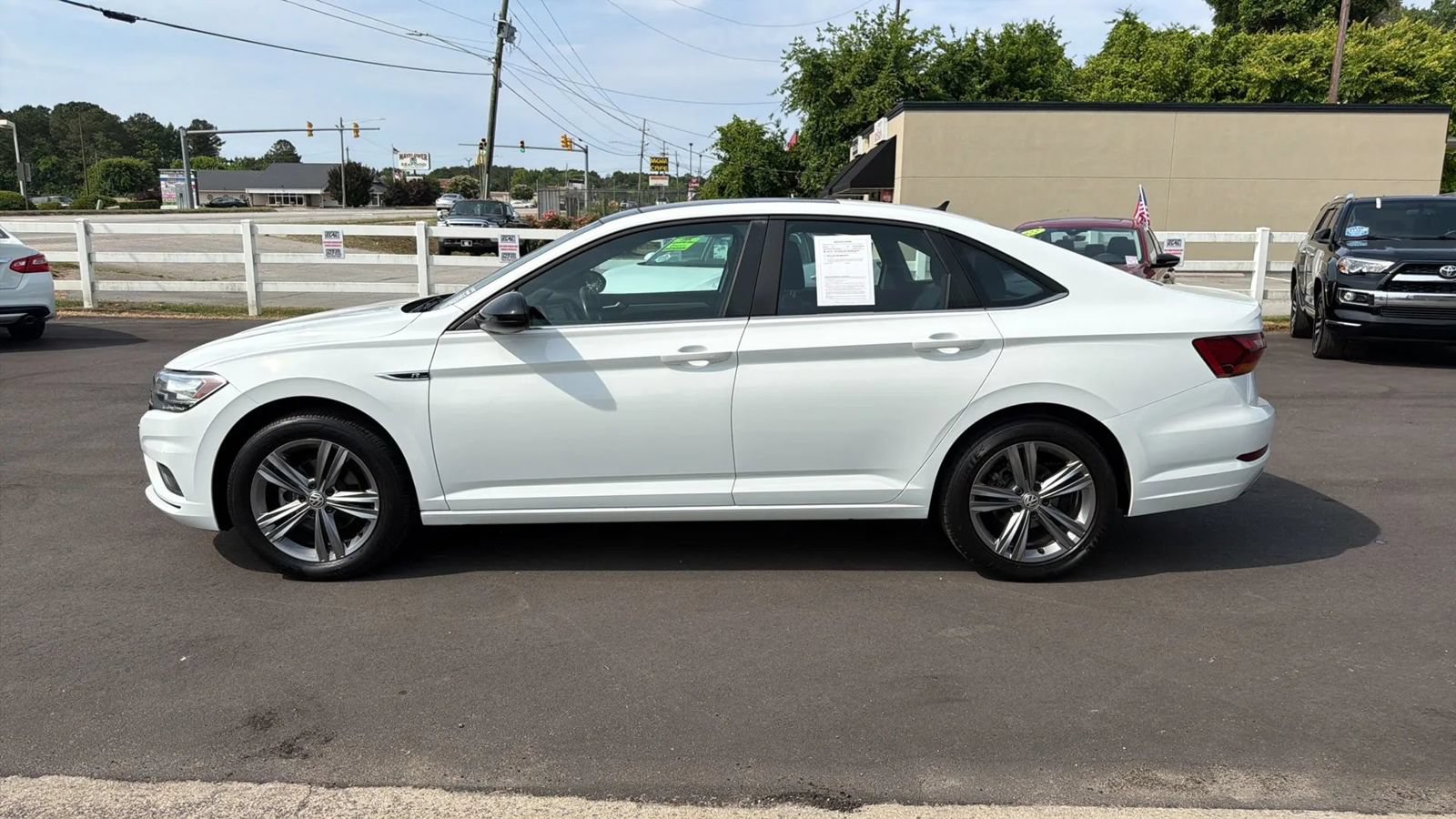 Used 2019 Volkswagen Jetta R-Line FWD image 6