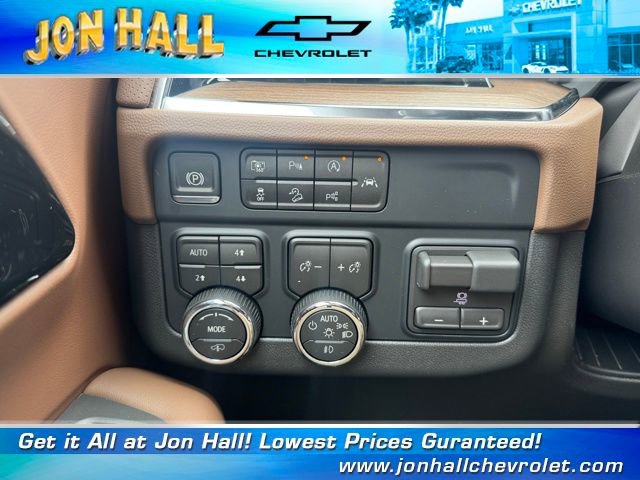 New 2026 Chevrolet Suburban High Country image 33