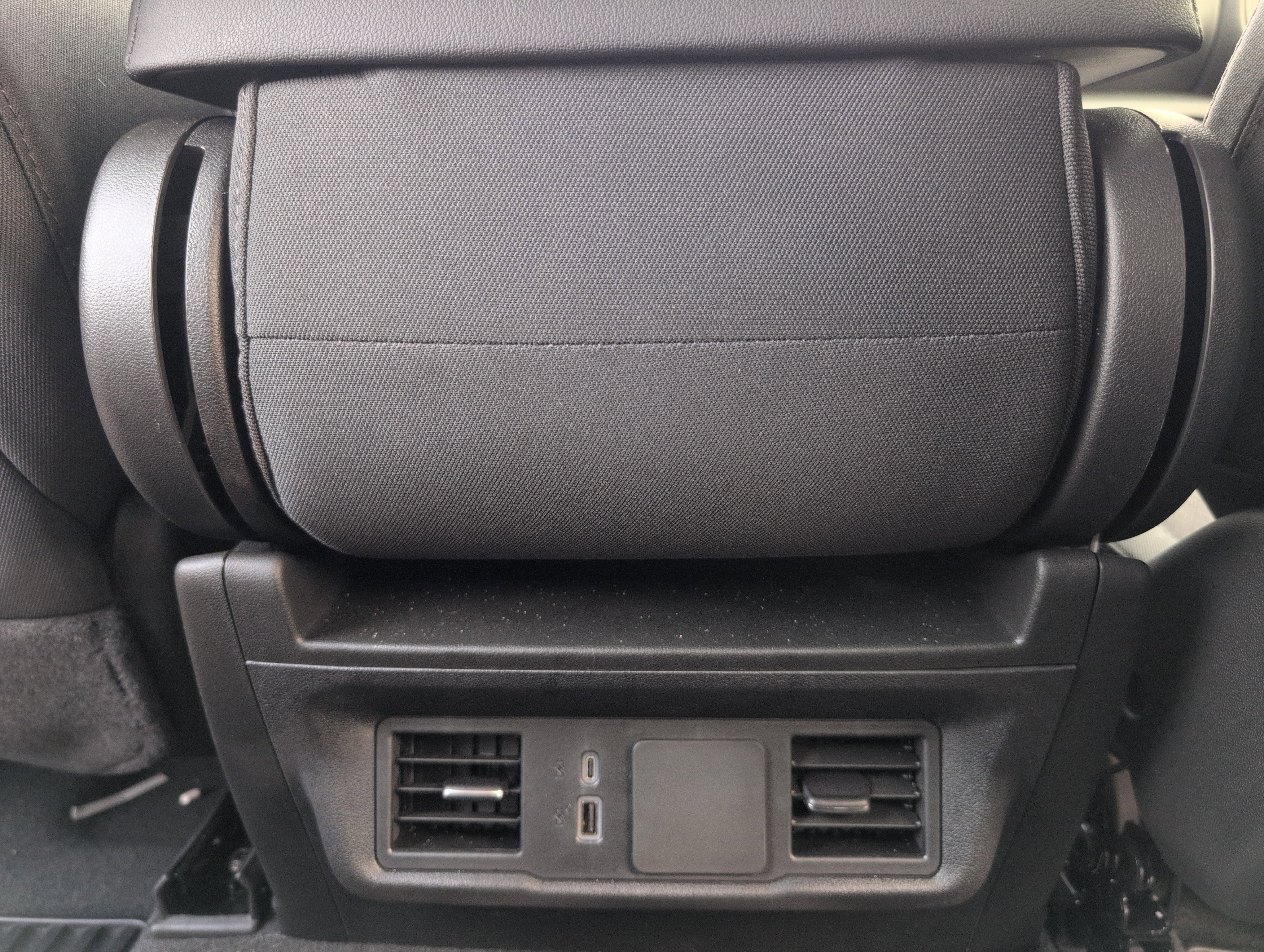 Used 2024 Chevrolet Silverado 1500 Custom image 24