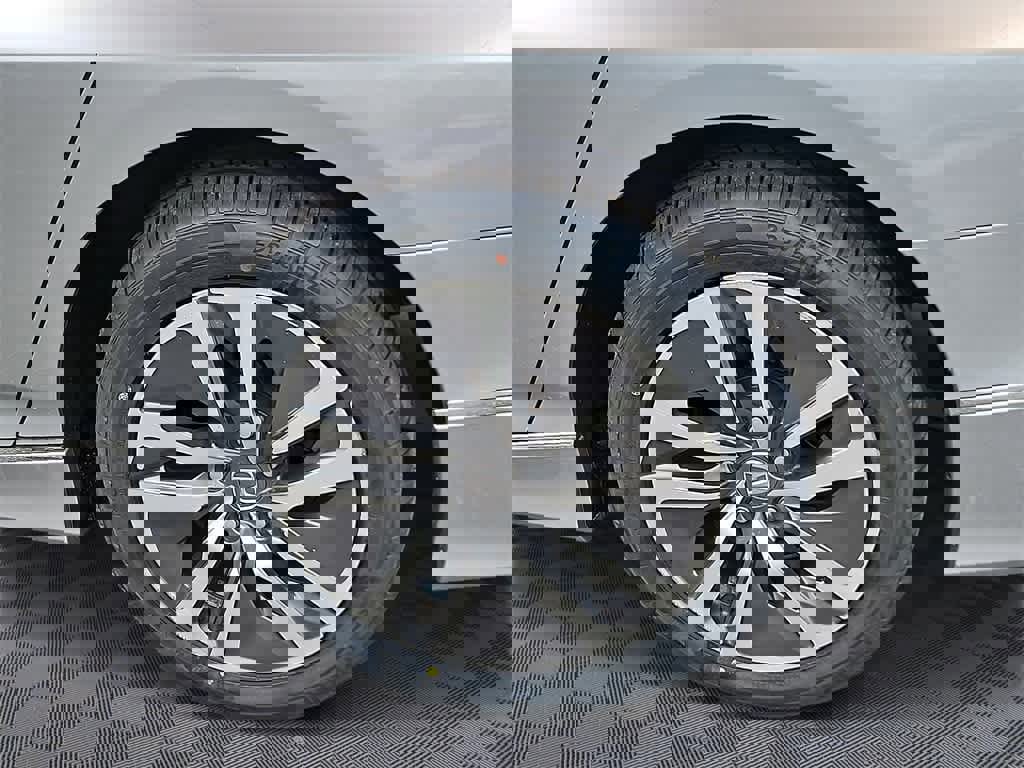 Used 2019 Honda Accord EX image 5