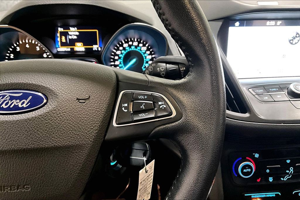 Used 2018 Ford Escape SEL image 12
