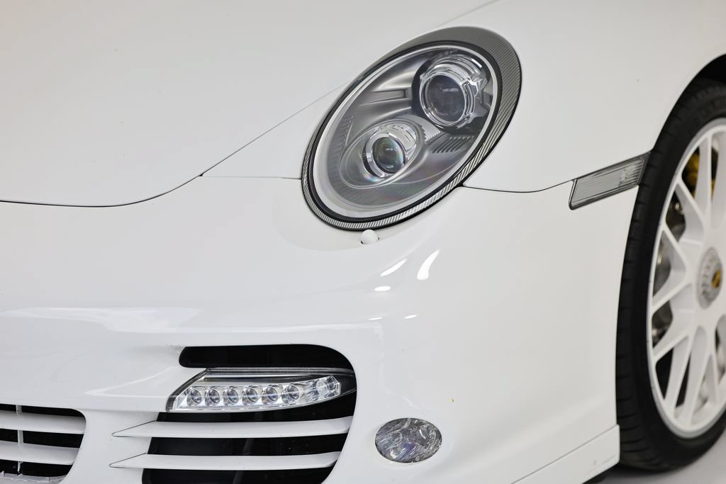 Used 2012 Porsche 911 Turbo S AWD/4WD image 11