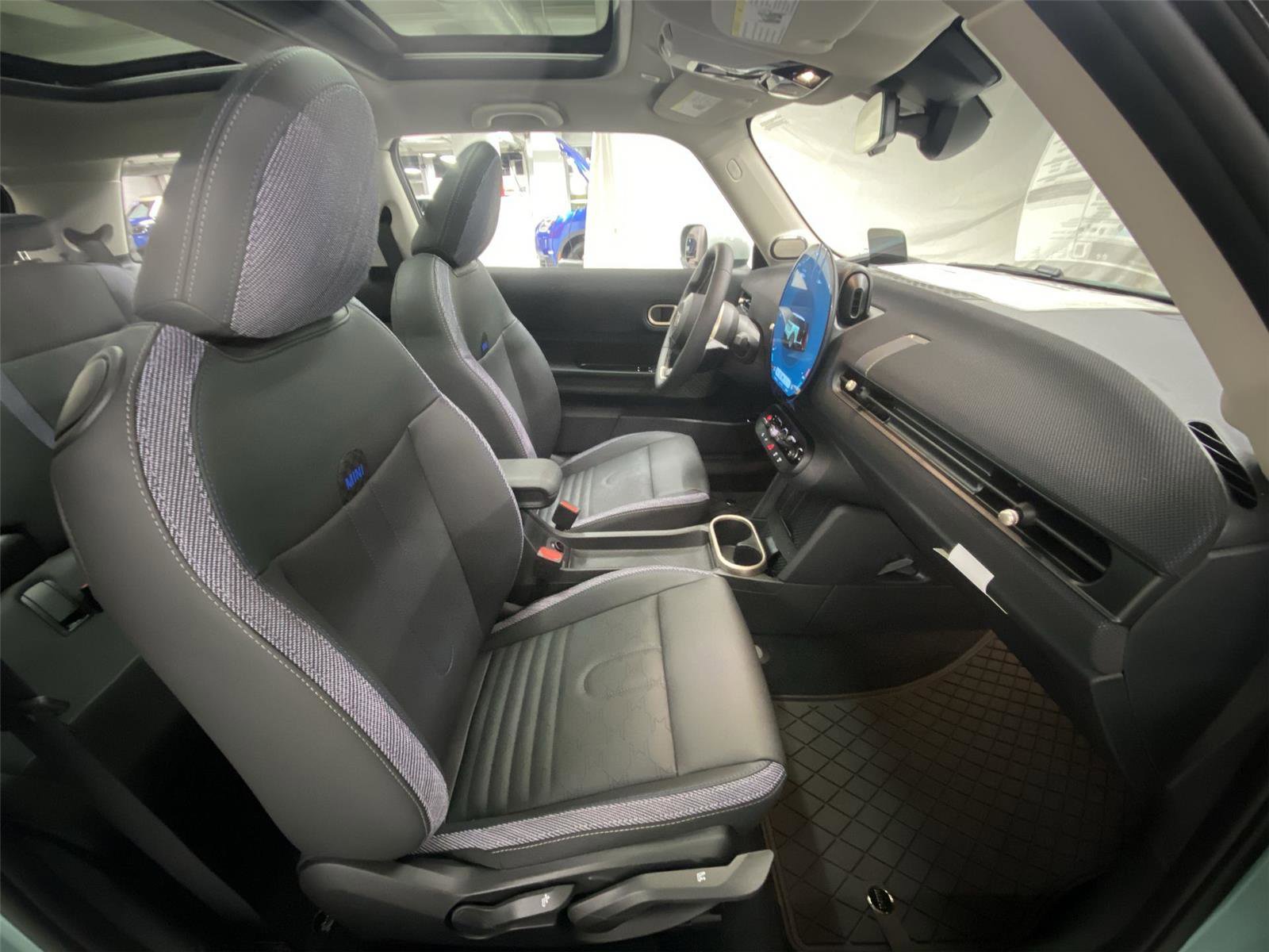 New 2026 MINI Cooper S image 30