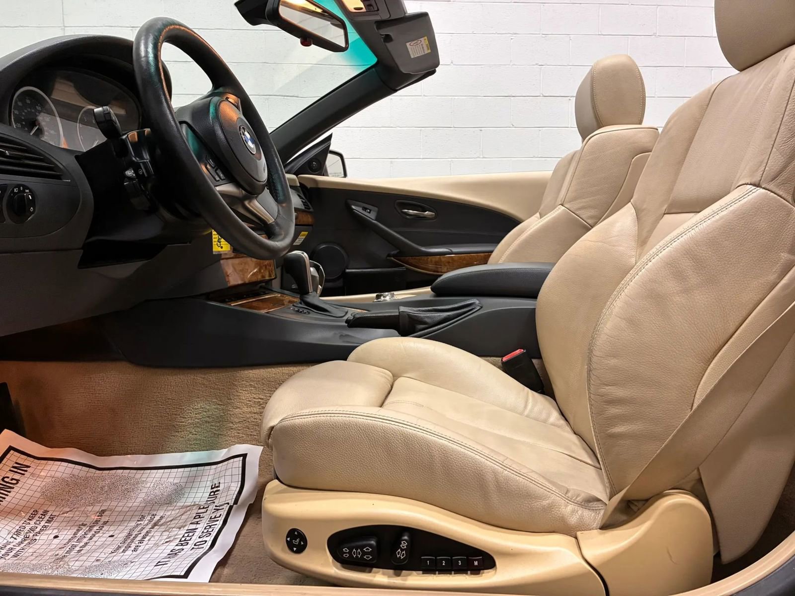 Used 2005 BMW 645Ci Convertible RWD image 17