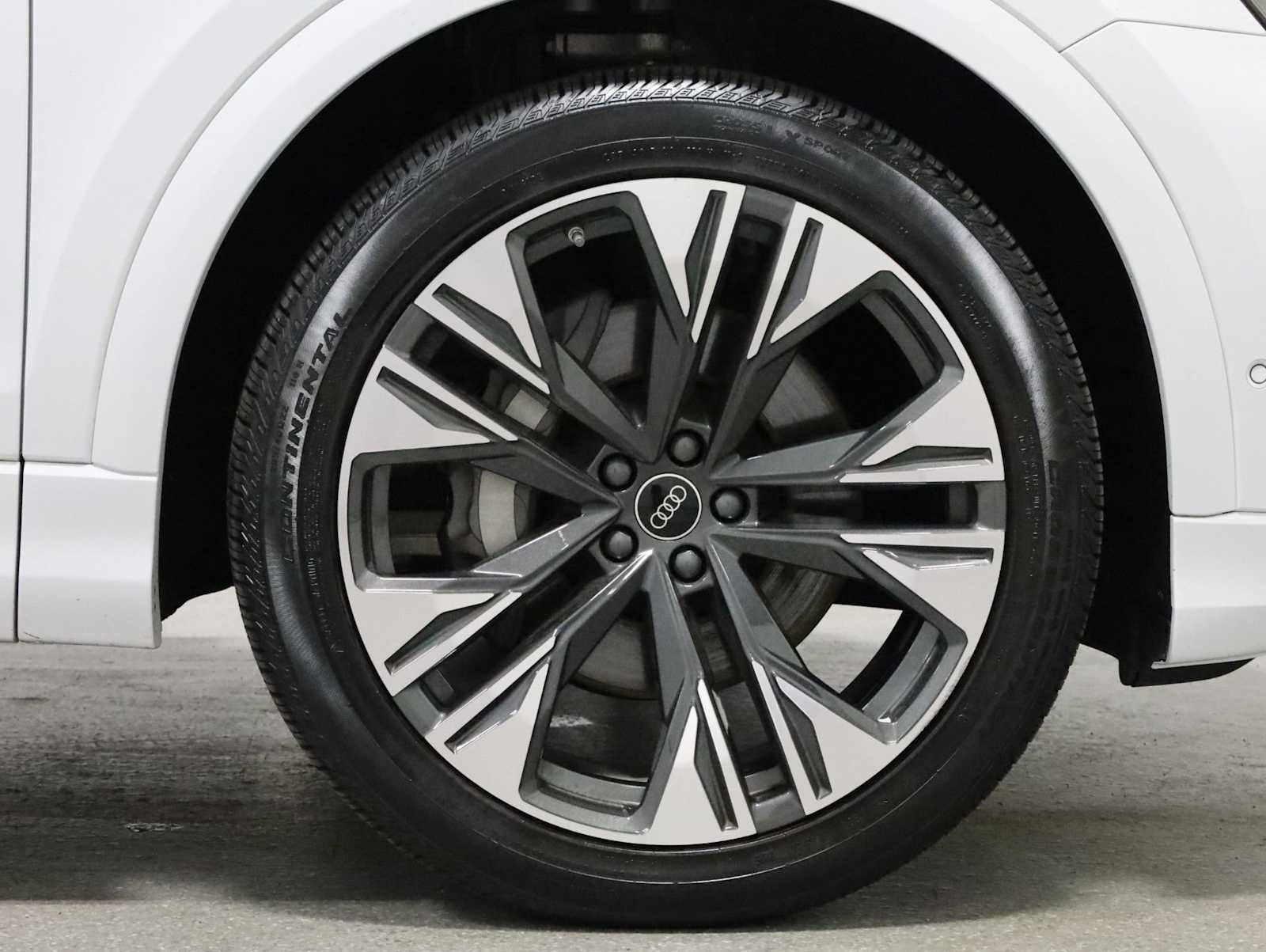 Certified 2026 Audi Q8 Premium Plus AWD/4WD image 12