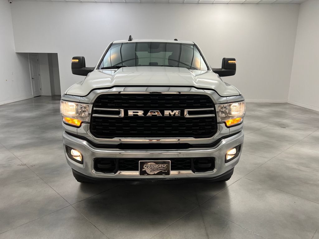 Used 2024 RAM 2500 Big Horn AWD/4WD image 3