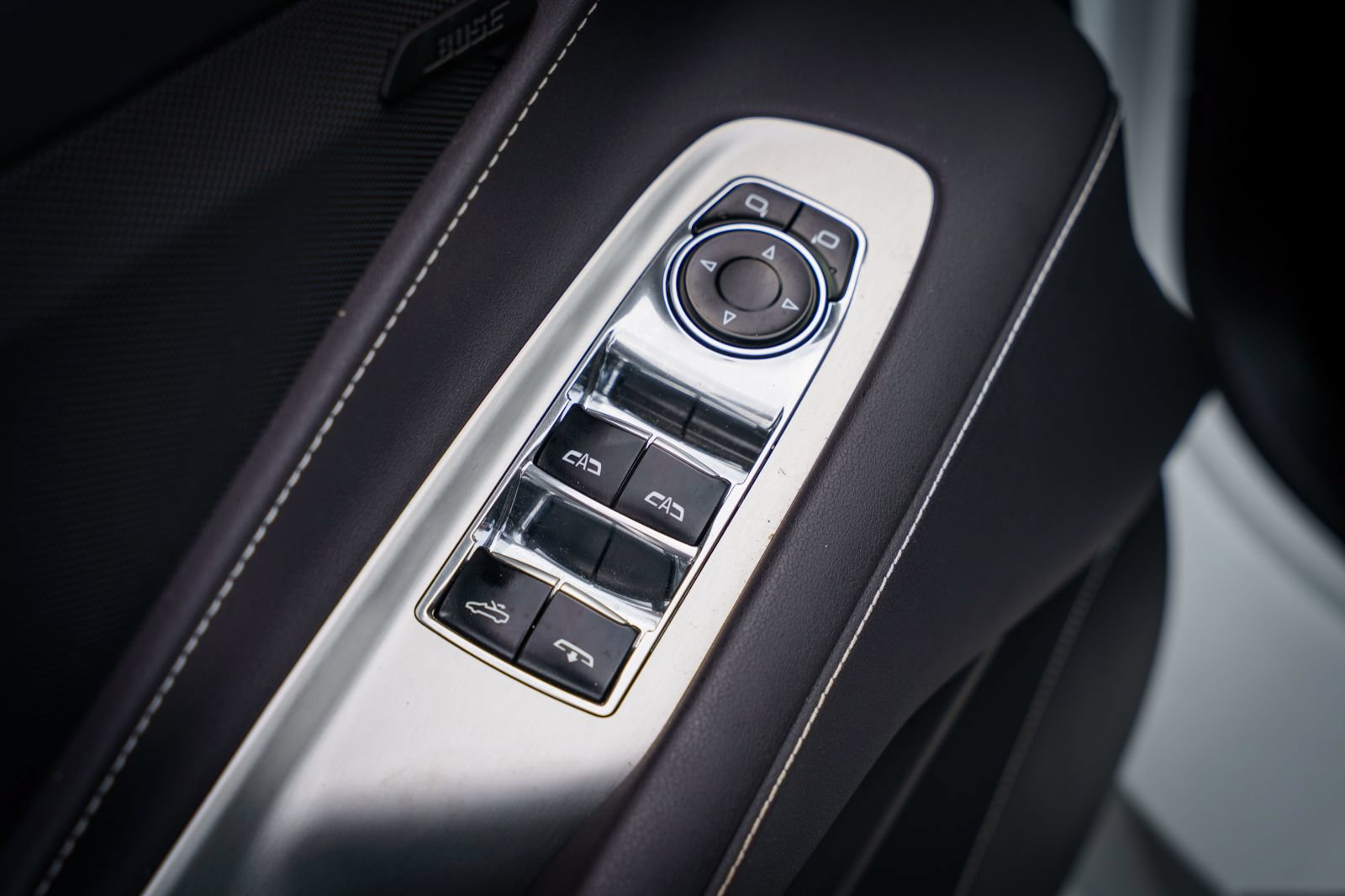 Used 2024 Chevrolet Corvette Z06 RWD image 31