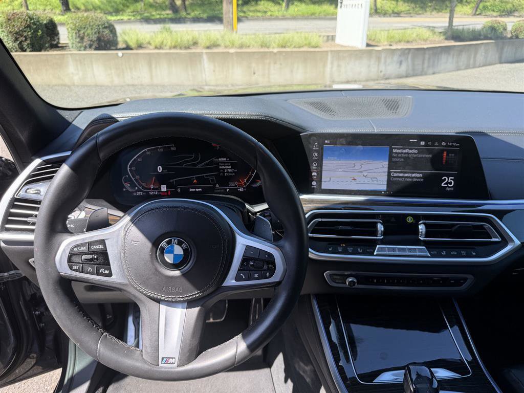 Used 2020 BMW X5 xDrive40i w/ M Sport Package AWD/4WD image 14