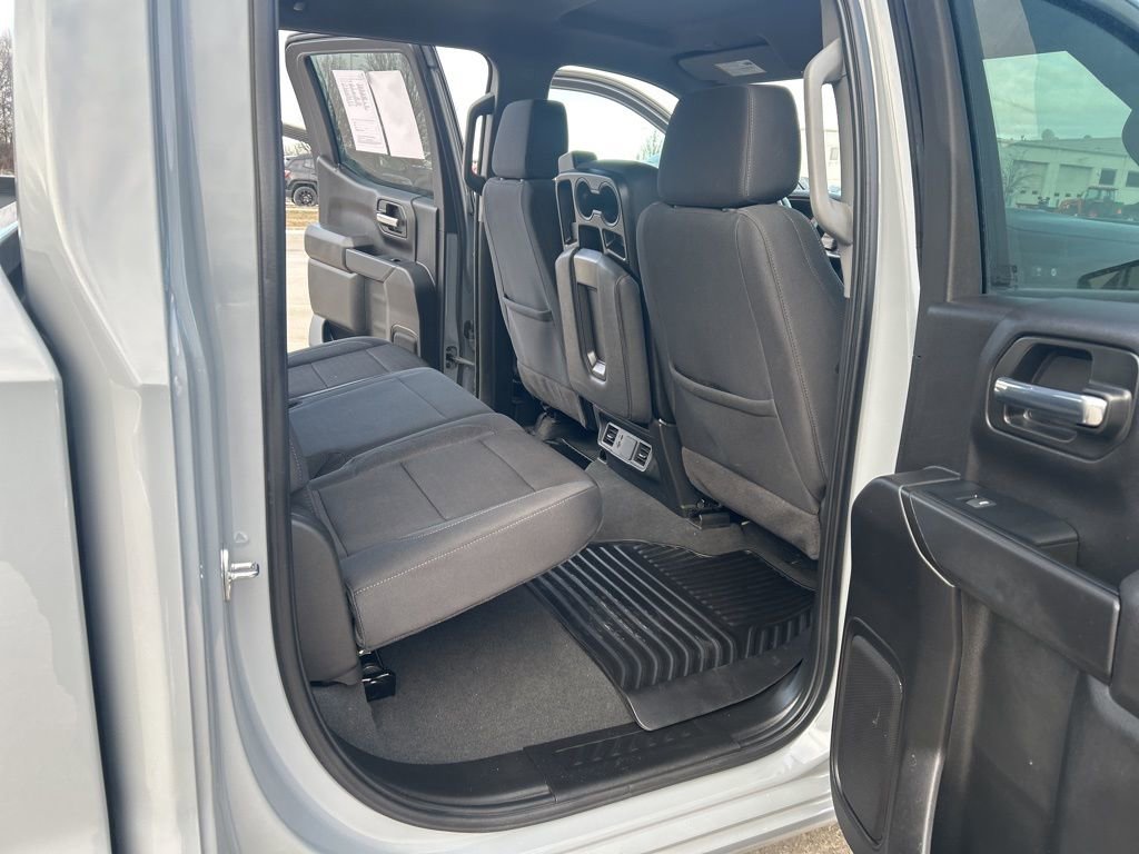 Used 2024 Chevrolet Silverado 1500 Custom w/ Turbomax Blackout Package image 24