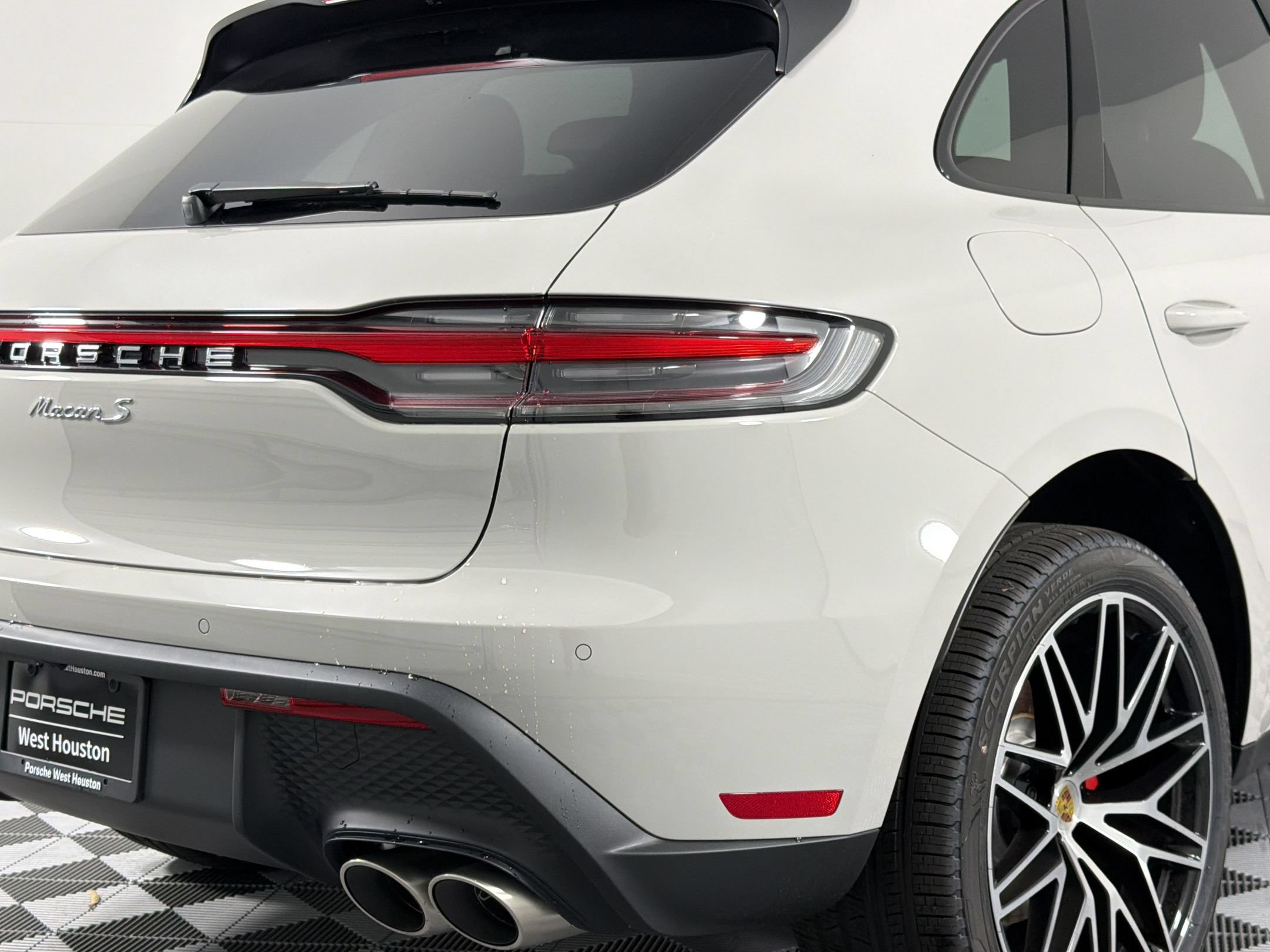 New 2026 Porsche Macan S AWD/4WD image 24