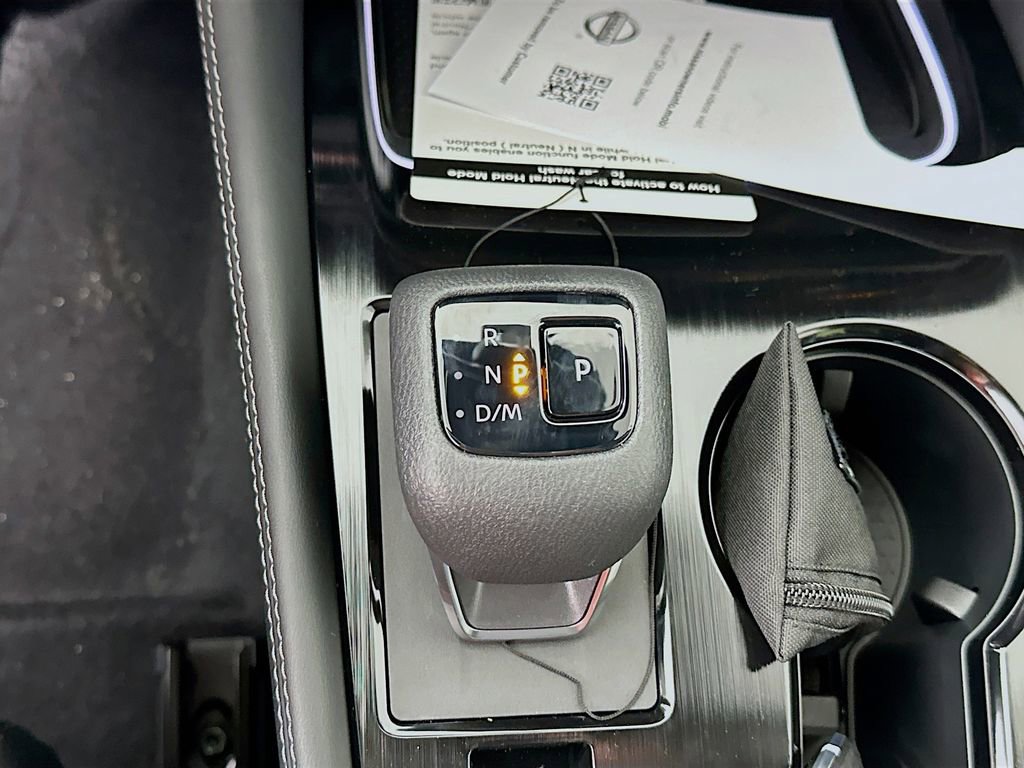 New 2026 Nissan Rogue Platinum image 23