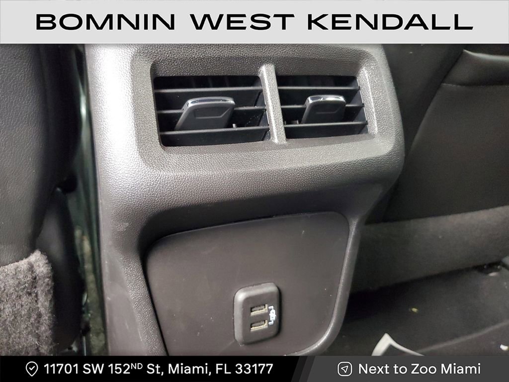 Used 2022 Chevrolet Equinox RS image 18