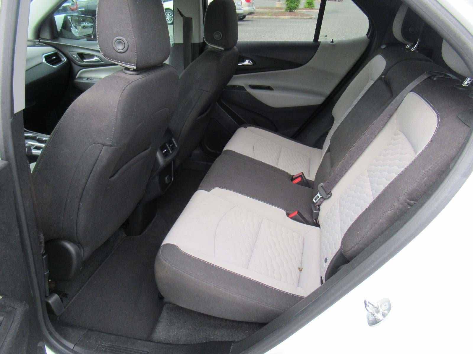 Used 2018 Chevrolet Equinox LT FWD image 30