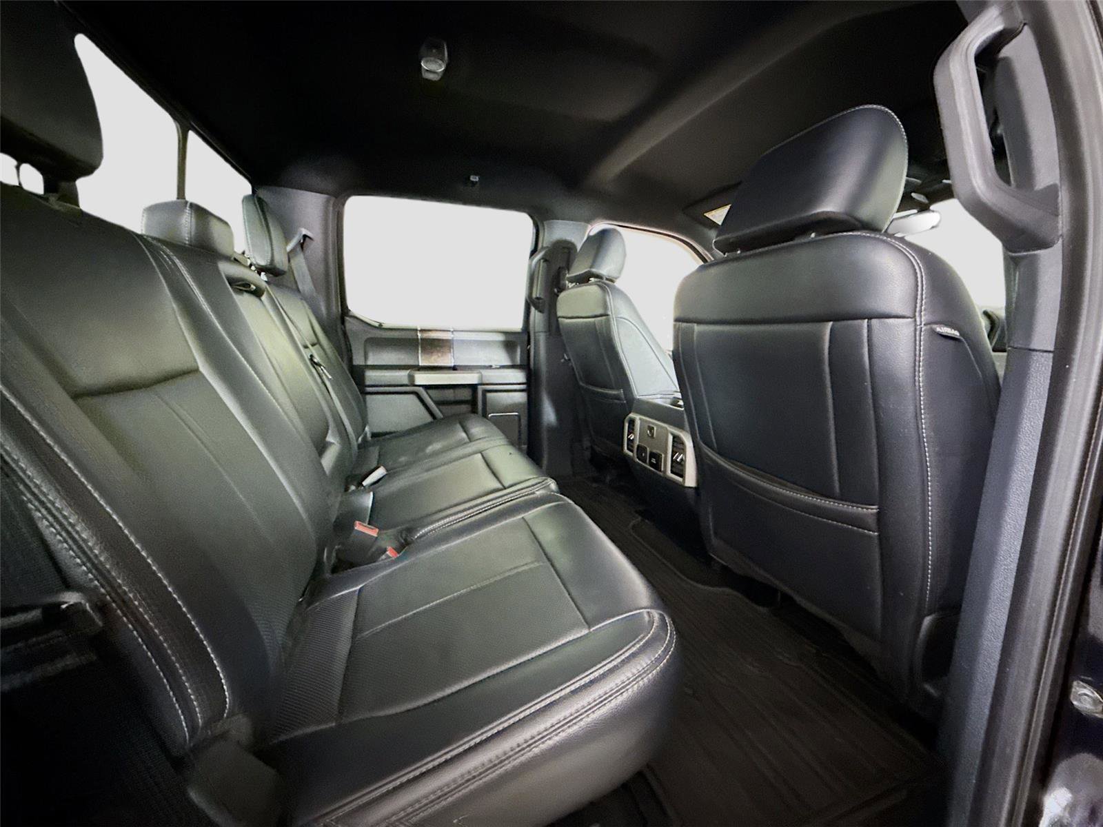 Used 2022 Ford F350 Lariat w/ Lariat Ultimate Package image 19