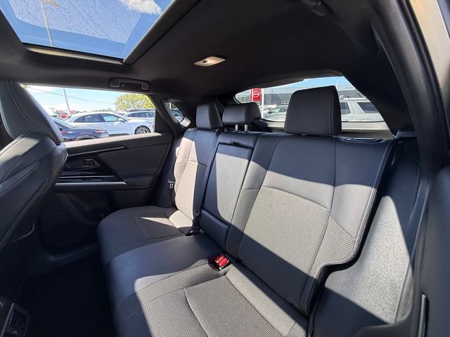 Used 2024 Toyota bZ4X AWD w/ Weather Package image 26