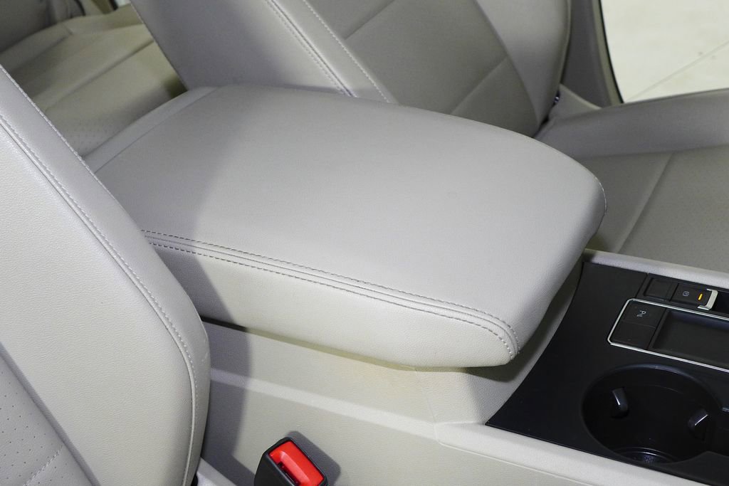 Used 2021 Volkswagen Atlas SE w/ Panoramic Sunroof Package image 16