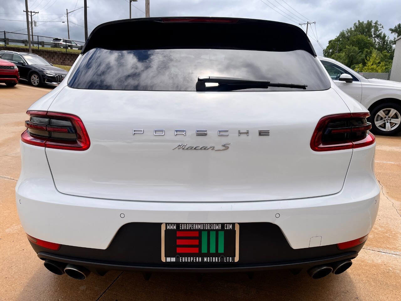Used 2015 Porsche Macan S AWD/4WD image 4