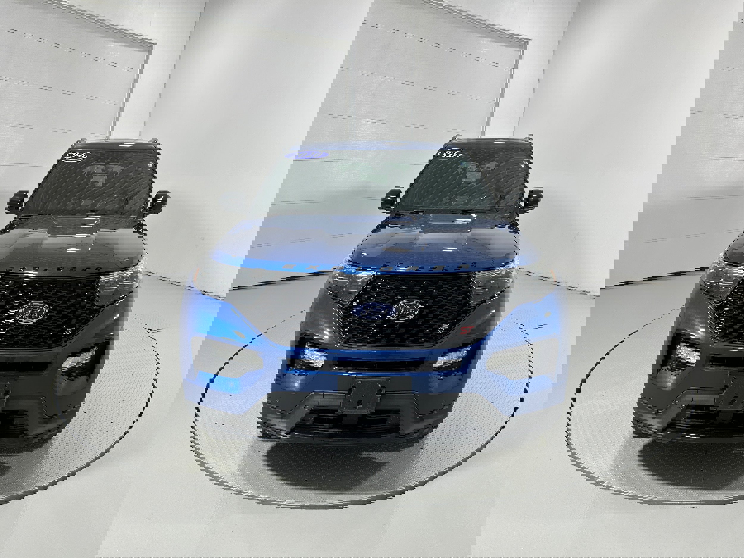 Used 2020 Ford Explorer ST w/ ST Street Pack image 17