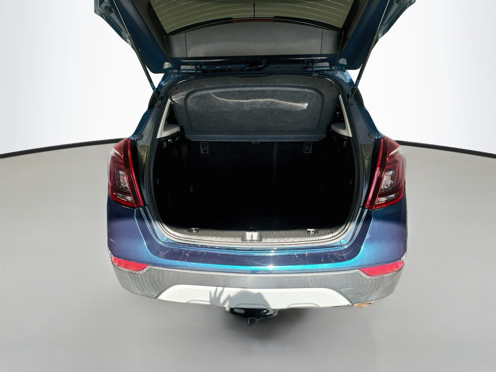 Used 2020 Buick Encore Preferred w/ Safety Package FWD image 23