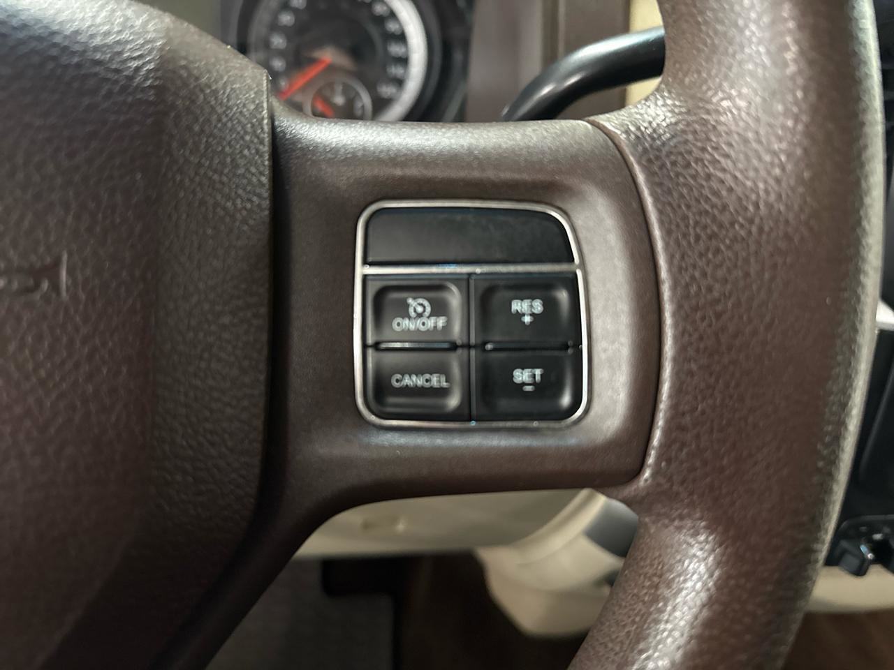 Used 2013 RAM 1500 Classic SLT w/ Protection Group image 14