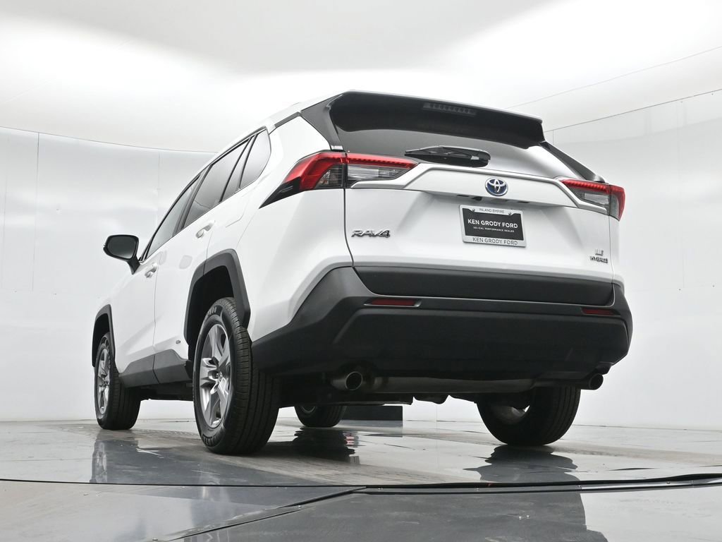 Used 2024 Toyota RAV4 LE image 49