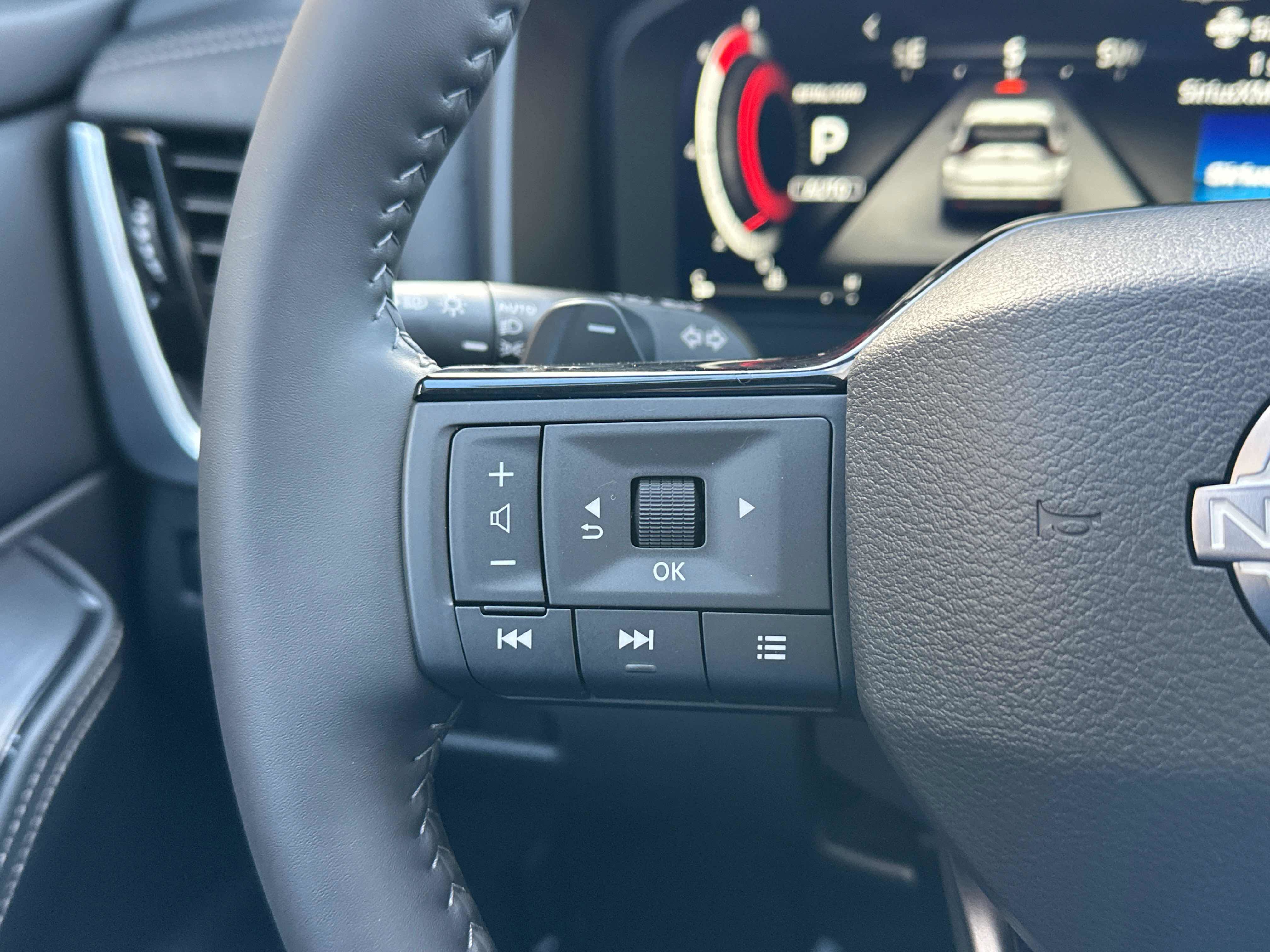 New 2026 Nissan Rogue Platinum w/ Platinum Premium Package image 38