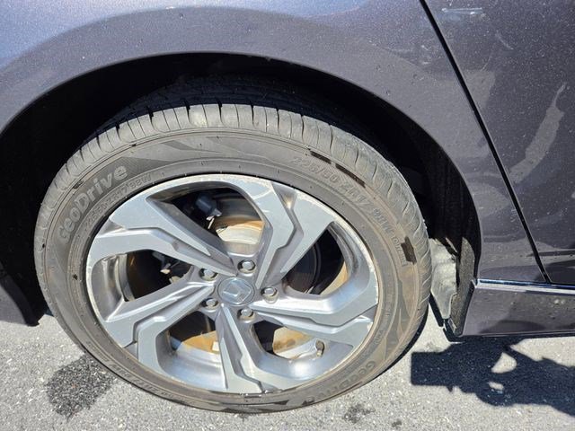 Used 2020 Honda Accord EX image 28