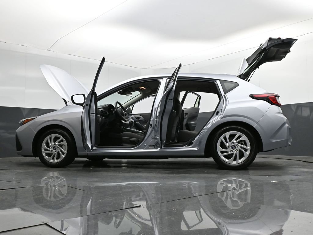 Used 2024 Subaru Impreza 2.0i AWD/4WD image 33
