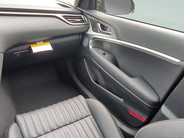 New 2026 Genesis G70 2.5T Prestige image 15