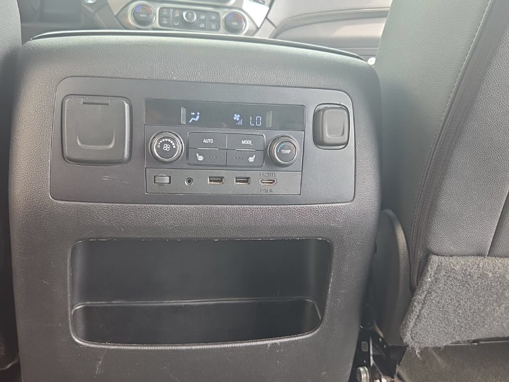 Used 2017 Chevrolet Suburban LT AWD/4WD image 35