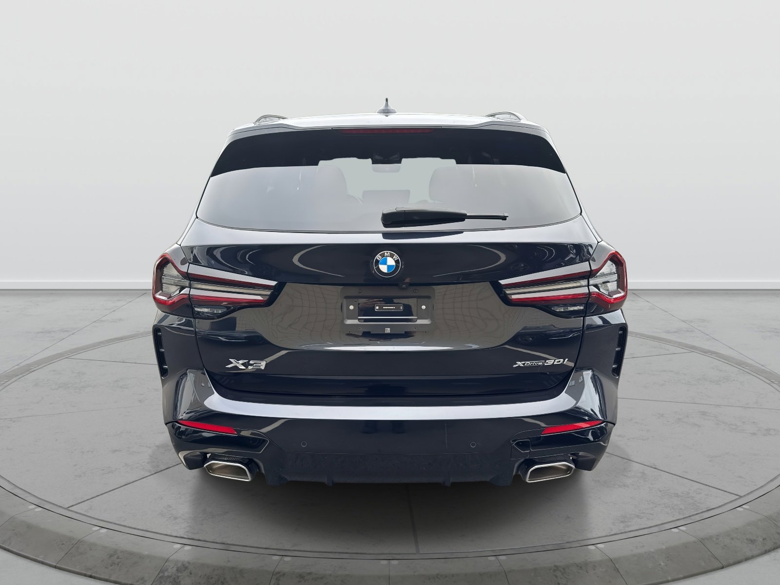 Used 2024 BMW X3 xDrive30i w/ M Sport Package image 6