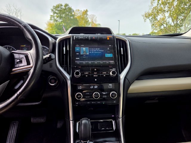 Used 2022 Subaru Ascent Limited w/ Technology Package AWD/4WD image 16