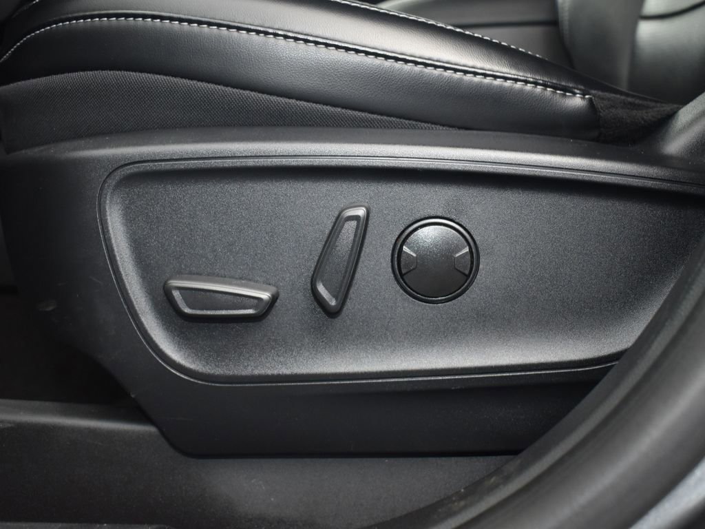 Used 2024 Ford Escape Platinum image 26