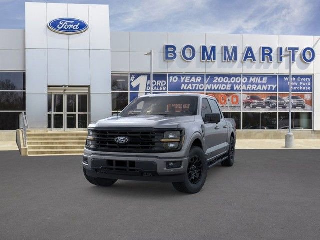 New 2025 Ford F150 XLT w/ Equipment Group 302A MID image 2