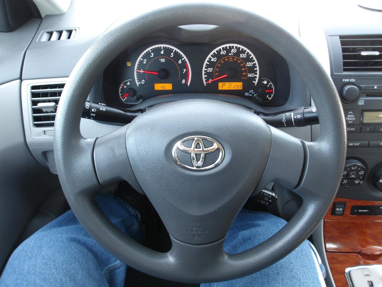 Used 2009 Toyota Corolla XLE FWD image 13
