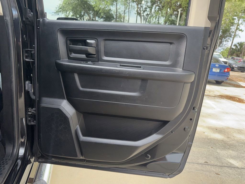 Used 2017 RAM 1500 Express image 20