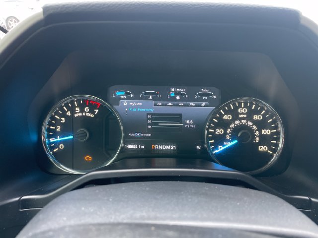 Used 2015 Ford F150 Lariat w/ Equipment Group 502A Luxury AWD/4WD image 9