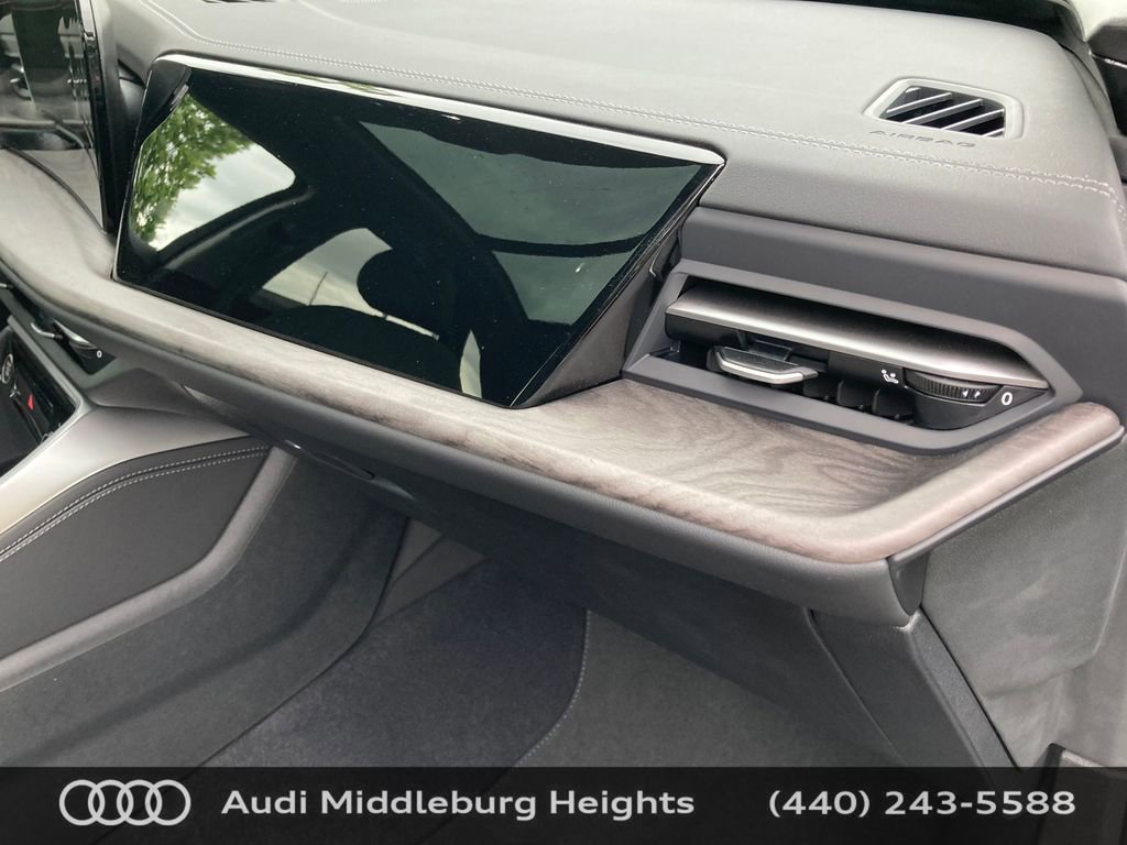 Certified 2025 Audi Q5 Sportback 2.0T Premium Plus w/ Premium Plus image 24