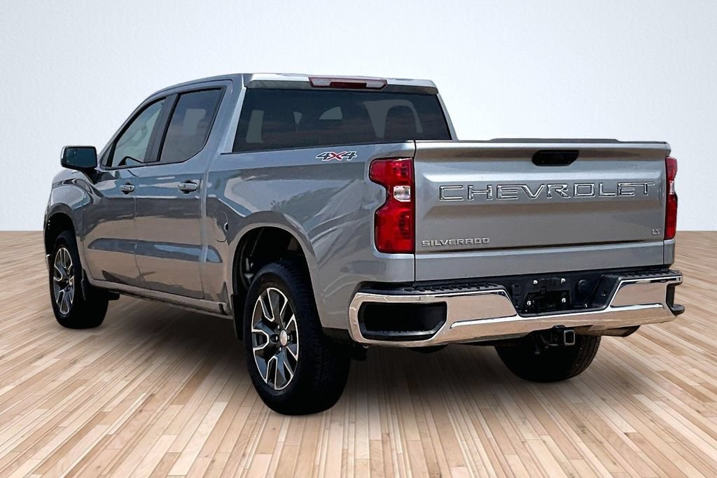 Used 2024 Chevrolet Silverado 1500 LT AWD/4WD image 10