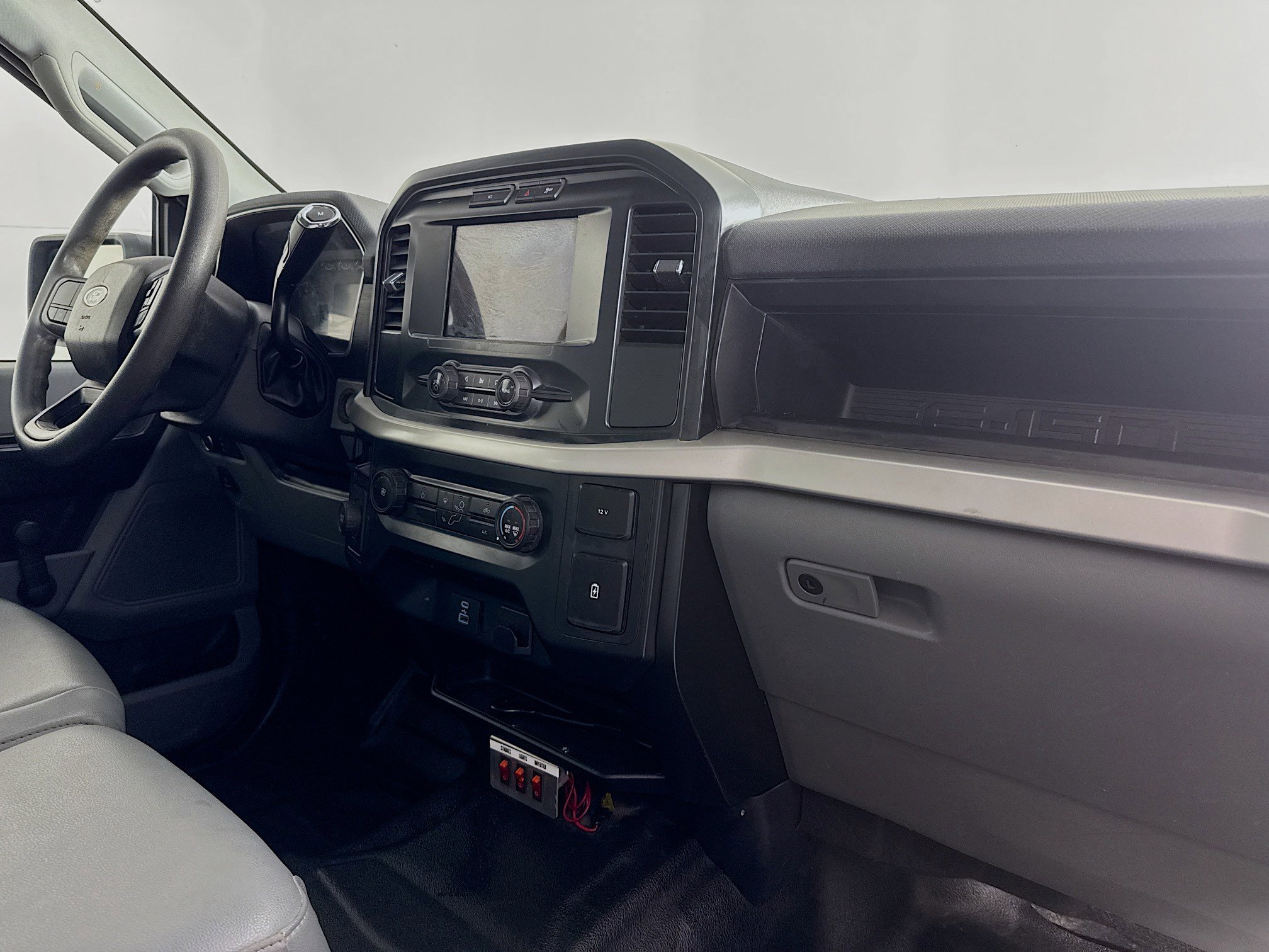 Used 2022 Ford F150 XL image 39