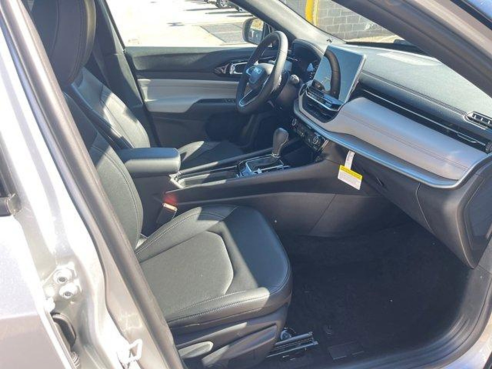 New 2026 Jeep Compass Limited image 20