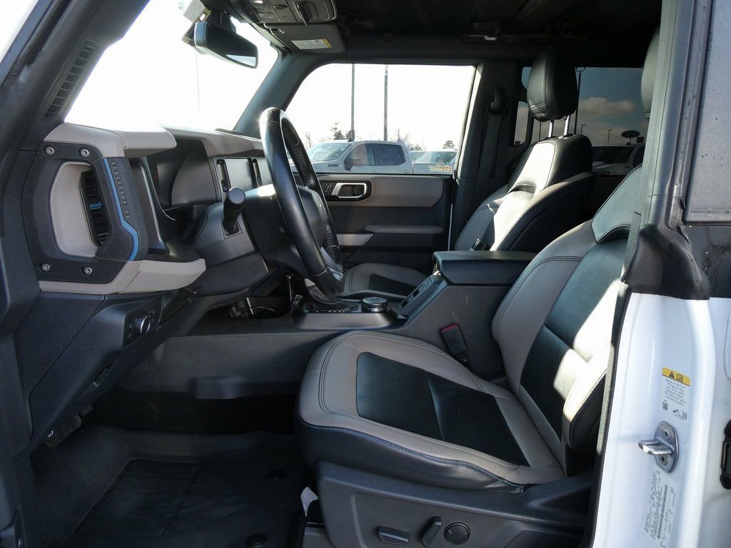 Used 2022 Ford Bronco Wildtrak image 19