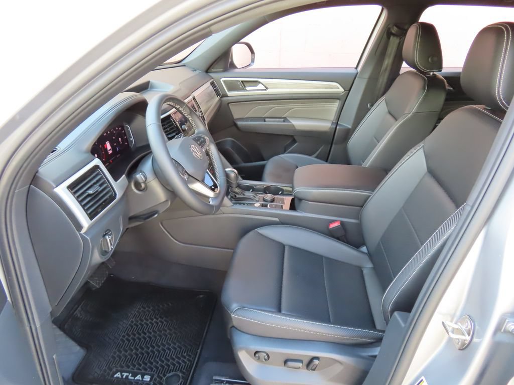 Used 2023 Volkswagen Atlas Cross Sport SE w/ Panoramic Sunroof Package AWD/4WD image 23